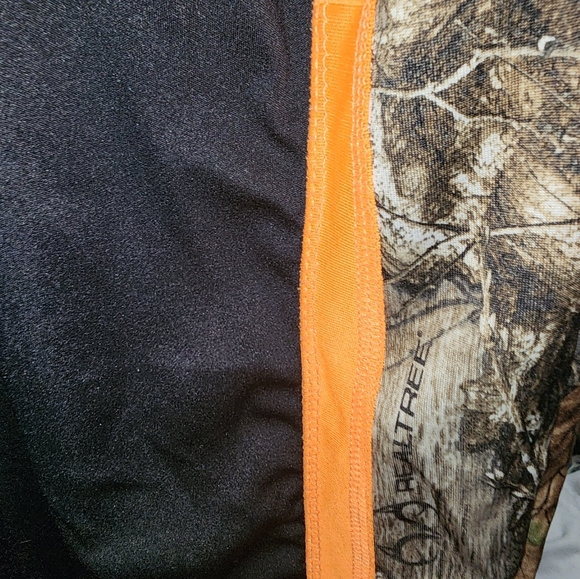 Realtree By Antler Creek Dri Fit Camo Shirt XL Black Orange Green Camo SS - Picture 3 of 5